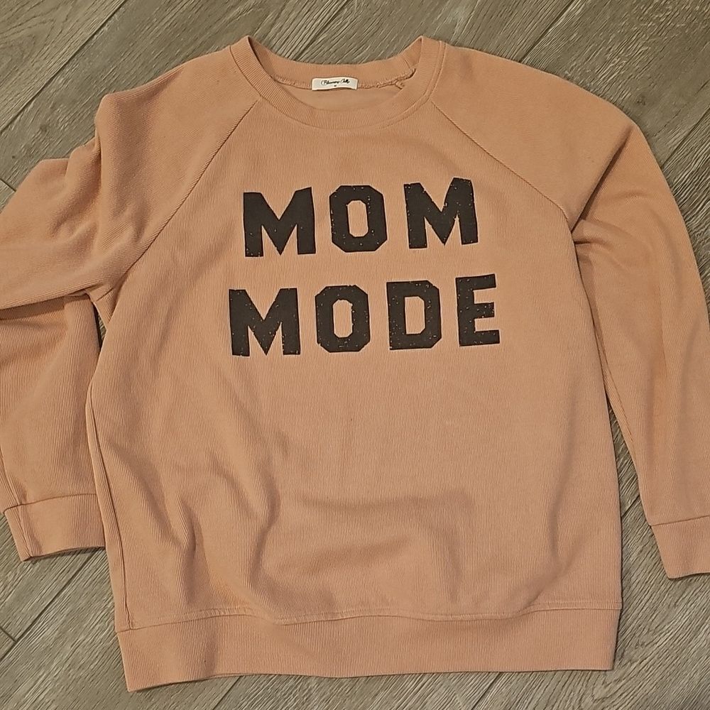 Mom Mode Sweatshirt in pink and Black